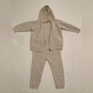 La Petite Collection - Sweater & pants